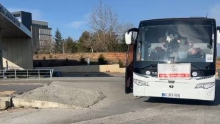 Uşakta eylem yapan halk otobüsü hat sahiplerini vatandaşları mağdur etti