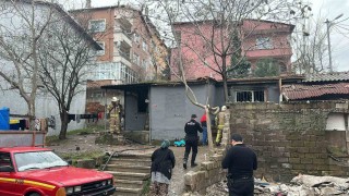 Üsküdarda gecekondu yangını: O anlar kamerada