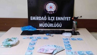 Uyuşturucu operasyonunda 35 kişi gözaltına alındı