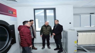 Vali Varol, Çelikhan Devlet Hastanesi İnşaatını inceledi