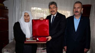 Vali Yılmaz’dan Şehit Ailesine Ziyaret