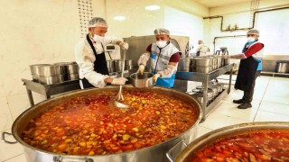 Van Büyükşehir Belediyesi Ramazanda 10 bin kişiye iftar verecek
