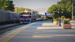 Van-Tahran arası tren seferleri başlıyor: İlk biletler yarın satışta