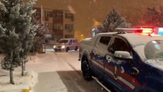 Van’da Göçmen Kaçakçılığına Darbe: 5 Kişi Tutuklandı