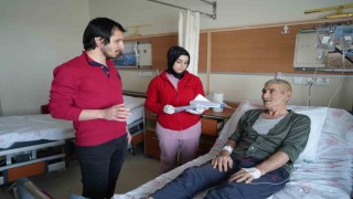 Varto Devlet Hastanesinde ilk kez kapalı yöntemle mesene kanseri ameliyatı gerçekleşti