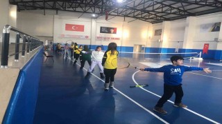 Vartoda kort tenisi kurslarına yoğun ilgi