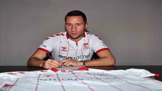 Veljko Simic resmen Sivassporda