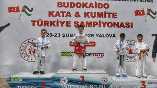 Wushu Kung Fu Türkiye Şampiyonasında Karabük rüzgarı esti