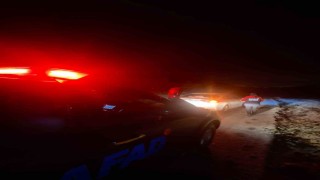 Yalovada kar yağışı kaza getirdi, mahsur kalan bir kişi kurtarıldı