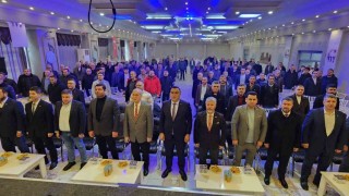 Yeni başkan Akar oldu