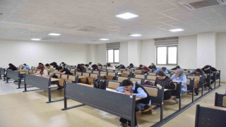 Yıldırımdan gençlere TYT desteği