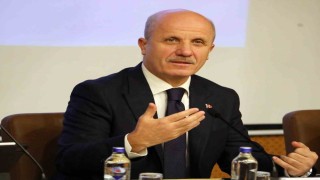 YÖK Başkanı Özvar: Dijital ve yapay zekâ temelli programları bulunan üniversite sayısı 20den 70e çıkıyor