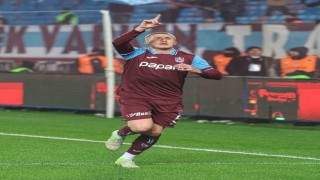 Ziraat Türkiye Kupası: Trabzonspor: 3 - Çaykur Rizespor: 0 (İlk yarı)
