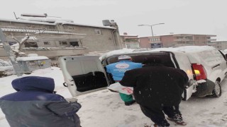 Zonguldakta ihtiyaç sahiplerine destek sürüyor