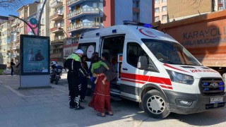 12 yaşındaki çocuk ambulansın önüne atladı