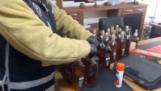 30 şişe sahte alkol ele geçirildi