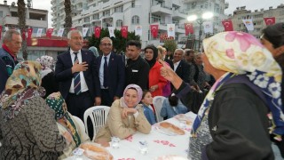 Adana Büyükşehir Belediyesi Yumurtalık’ta İftar Programı Düzenledi
