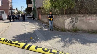Adanada damat dehşeti: 1 ölü, 3 yaralı