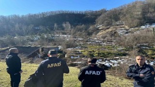 AFAD Başkan Yardımcısı Bozkurt, heyelan bölgesinde