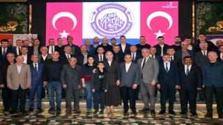 Afyonkarahisar Valisi Yiğitbaşı, esnafla iftarda buluştu