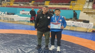 Afyonkarahisarlı güreşçiden büyük başarı
