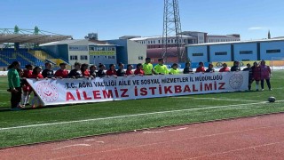 Ağrı Aile ve Sosyal Politikalar Gençlik ve Spor Kulübü Kadın Takımı, Silopi Belediyesi Spor Kulübünü 2-1 mağlup etti