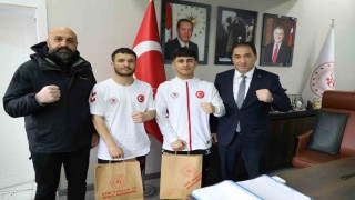 Ağrı Gençlik ve Spor İl Müdürü Çelebi, başarılı boksörleri ağırladı