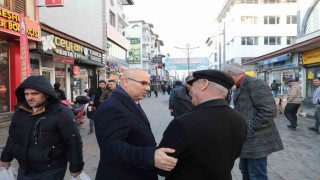 Ağrı Valisi Koç, Ramazanda esnaf ve vatandaşlarla buluştu