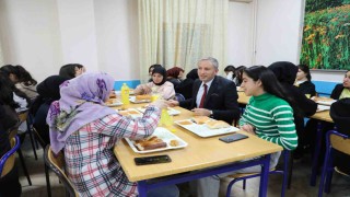 Ağrıda İftarda Konuşalım projesi ile eğitimciler ve öğrenciler buluştu