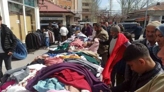 Ahlatta bayram öncesi yoğunluğu