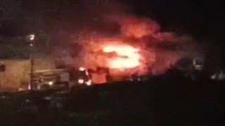 Ailesi iftara giden alkolü şahıs evini yaktı