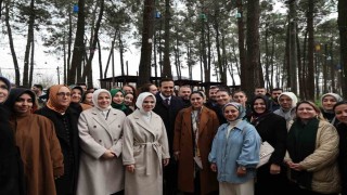AK Parti İstanbul İl Kadın Kolları, 8 Mart Dünya Kadınlar Gününde Hatıra Ormanında fidan dikti