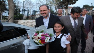AK Parti İzmir Milletvekili Kasapoğlu, Kulada iftar programına katıldı