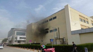 Akdeniz Üniversitesi Tıp Fakültesi Hastanesinde yangında tahliyeler devam ediyor