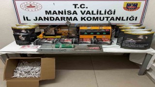 Akhisarda kaçak tütün operasyonu