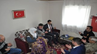 Akyaka Kaymakamı Demirtaştan şehit ailesine bayram ziyareti