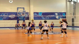 Aliağalı çocuklar, sporla teknoloji bağımlılığından uzak tutuluyor