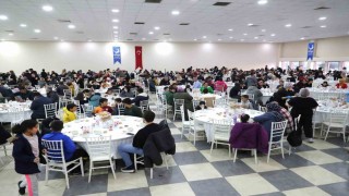 Aliağalılar ilk iftarda bir araya geldi