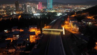 Altındağ Yaya Üst Geçidi hizmete açıldı