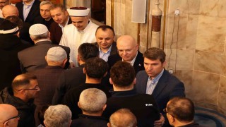 Amasya Valisi Önder Bakan: Bu bayram birliğimizin daha da güçlenmesi için önemli fırsat