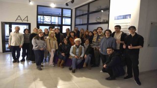 Anadolu Üniversitesi GSF Grafik Sanatlar Bölümü öğrencilerinden Gördüğün Gibi karma sergisi