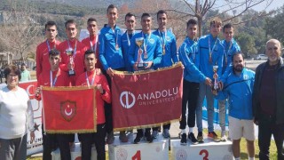 Anadolu Üniversitesi Kros Takımı Türkiye Şampiyonu oldu