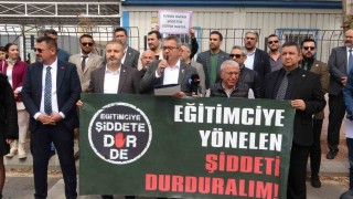 Anaokulu müdür yardımcısına veli tokadı protesto edildi