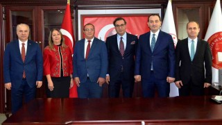 Antalya Adliyesinde devir teslim
