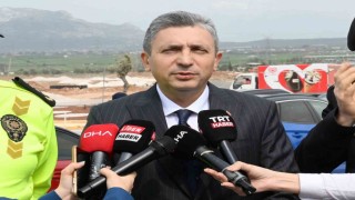Antalyada bayram yoğunluğu: Kent girişinde araç kuyrukları oluştu