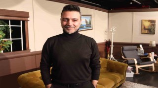 ‘Aşk Listesi İzmirli seyircilerle buluştu