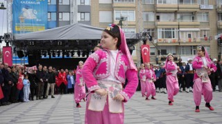 Atatürkün Burdura gelişinin 95. yılı törenle kutlandı