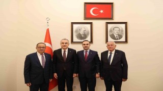 Aydın Ticaret Borsası heyeti Sanayi ve Teknoloji Bakanı Kacırla görüştü