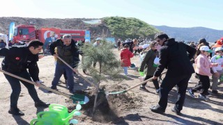 Aydında fidanlar toprakla buluştu