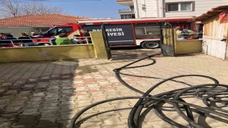 Ayvalıkta ev yangını